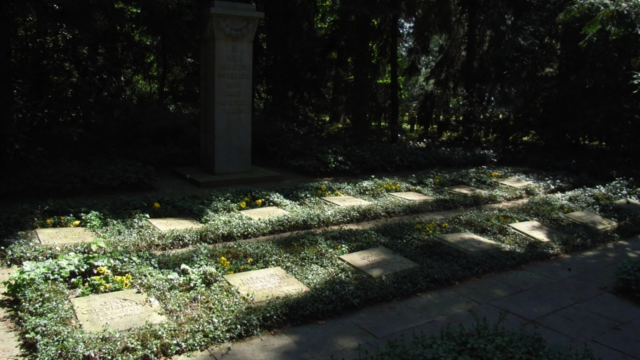 Bielefeld Sennefriedhof Ehrenanlage