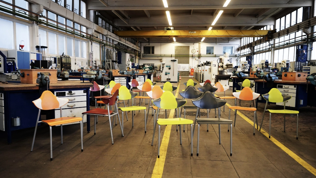 Leere Stühle: Hier ist noch Platz für Auszubildende.
